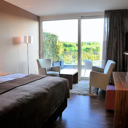 Heitlinger Hof فندق